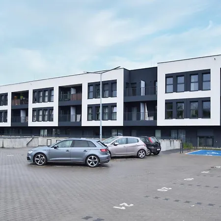 Szmaragd&perła By Lookap - Parking Gratis! * Poznań